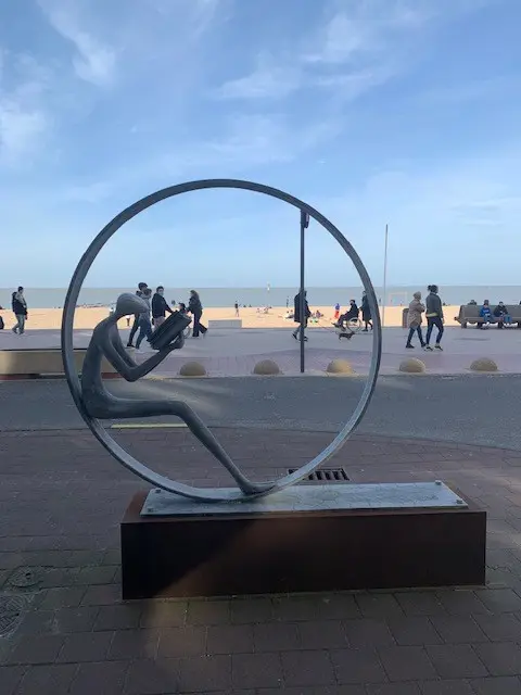 Mijn leeswereld, Aluminium en cortenstaal