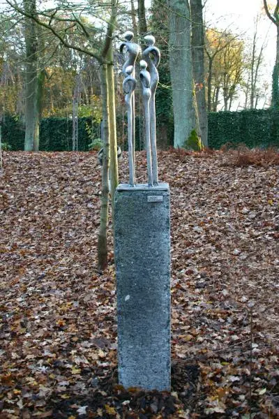 Gezin, Aluminium, hoogte 1m50